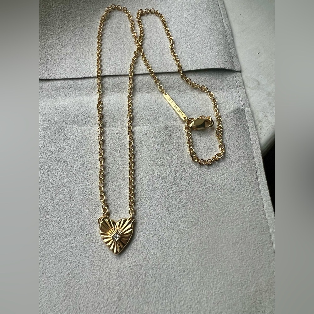 Kendra Scott Maia Heart Necklace